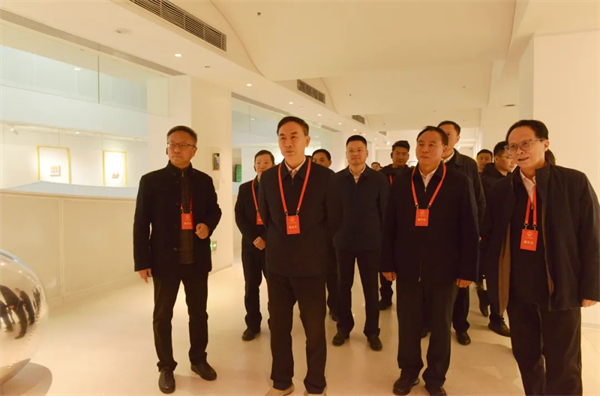 1764838103904493.jpg 2.jpg